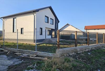 CASA DE VANZARE | VALU LUI  TRAIAN | TEREN CONCESIUNE - 4