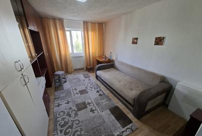 Garsonieră decomandată în Păcurari - 2