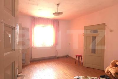 Casă cu 6 camere cu Teren 920 Mp în Central - 7