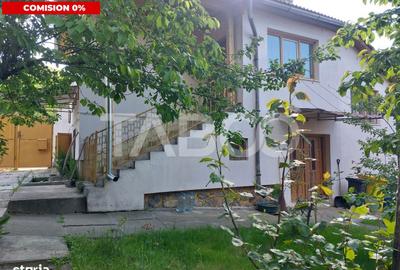 Casă cu 3 camere decomandat în Prislop - 13