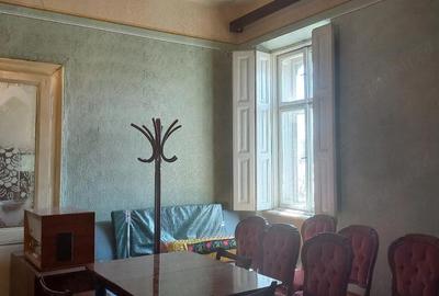 Casă cu 4 camere cu Teren 1200 Mp în Ciuchici - 2