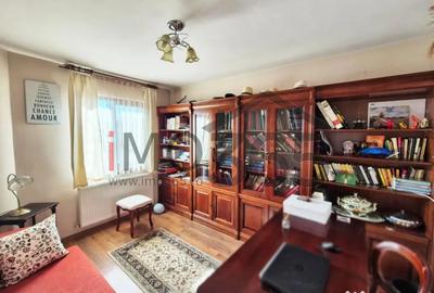 Casă cu 5 camere cu Teren 782 Mp în Micești - 6