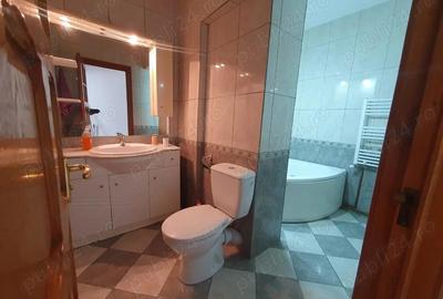 De vanzare apartament 3 camere etaj 1 POD ROS (fara risc seismic) - 4