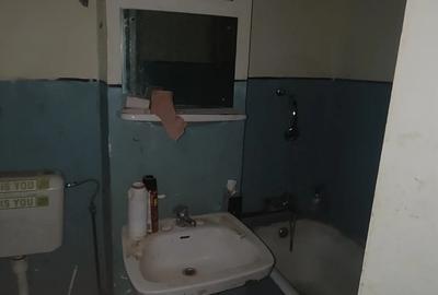 Apartament cu 2 camere decomandat în Dâmbovița - 1