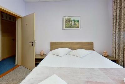 Tur LIVE! In aria Centrala a Brasovului, Hotel distinct - 34