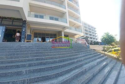 Inchiriez spatiu comercial zona Vitan Barzesti la parterul de bloc nou - 2