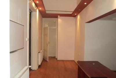 Apartament 5 camere, 181mp, Timisoara, Piata Unirii, 388.000euro