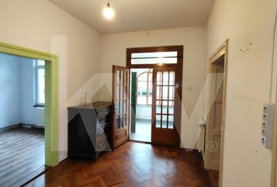 Casa de vanzare  cu 4 camere si pivnita, str. Teilor – Sibiu - 2