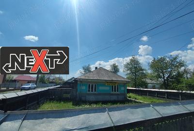 Casă cu 4 camere cu Teren 2000 Mp în Roznov - 1