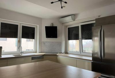 Casă individuală cu 8 camere cu Canalizare în Dealuri Oradea - 2