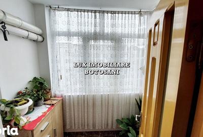 Apartament cu 2 camere decomandat în Central - 1