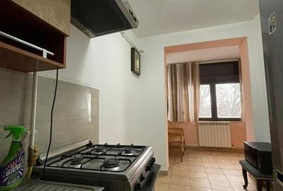 Apartament cu 3 camere decomandat, mobilat în Ultracentral - 9