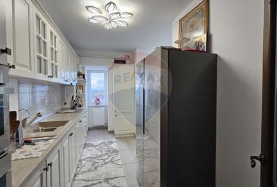 Apartament cu 3 camere decomandat, mobilat în Burdujeni - 28