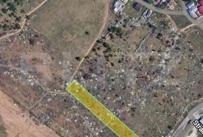 Teren de 800 mp, în Central