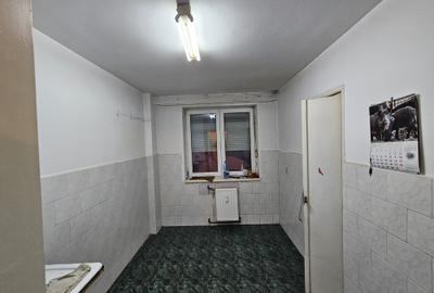 Apartament 3 camere, etaj intermediar, Piața Victoriei, comision 0% - 11