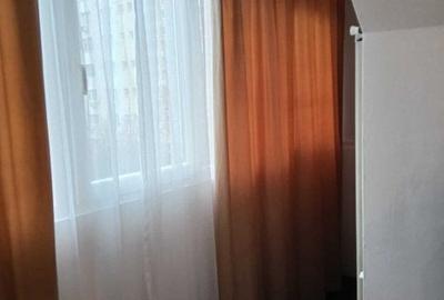 Garsoniera, etaj 4/10, bloc mixt,  mobilat si utilat complet - 2