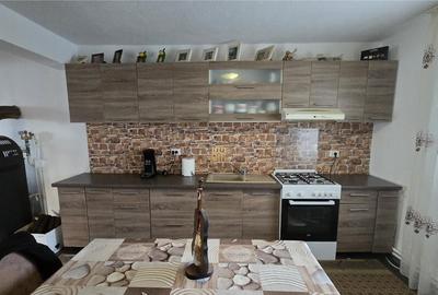 Casa si Spatiu Comercial Luncusoara Suceava De - 6