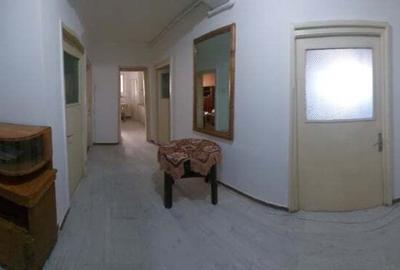 Apartament cu 4 camere decomandat în Independenței - 2