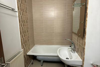 Apartament cu 2 camere decomandat în Narcisa - 3