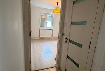 Apartament de vânzare - 7