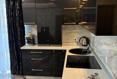 Apartament cu 3 camere decomandat în Central - 1