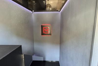 Spațiu comercial, de 520 mp, în Central - 6