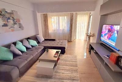 Apartament cu 2 camere decomandat în Tractorul - 3