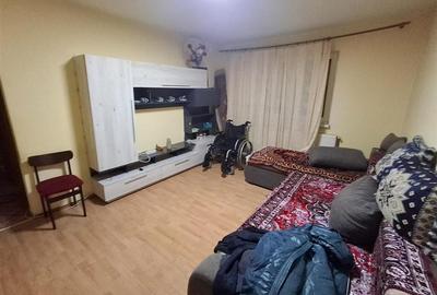 Apartament cu 2 camere semidecomandat, mobilat în Hipodrom 3 - 6