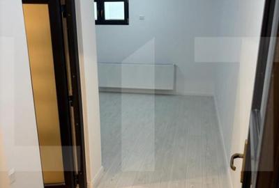 Apartament tip vila, 4 camere, 3 niveluri, curte proprie 40 - 12