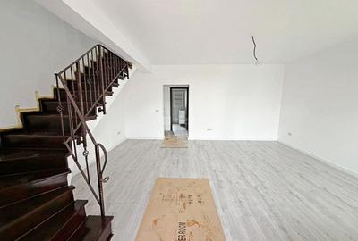 Duplex cu 4 camere cu Canalizare în Păcurari - 7