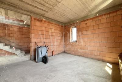 Duplex cu 3 camere cu Canalizare în Chinteni - 4