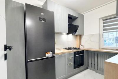 Studio nou renovat ?i amenajat in zona Decebal - 1