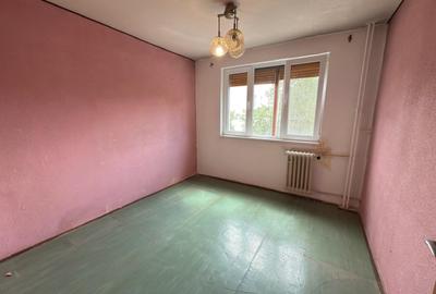 Apartament 3 camere, posibilitate centrala, bloc de 4 etaje, Aleea Giurgeni 6 - 2