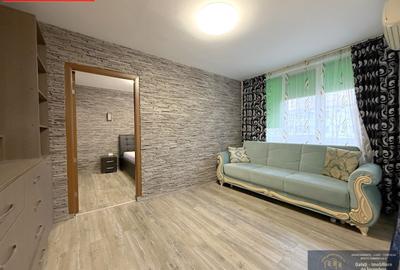 Apartament cu 3 camere semidecomandat, mobilat în Micro 19 - 4