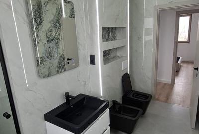 Casă cu 4 camere cu Teren 450 Mp în Rediu - 9