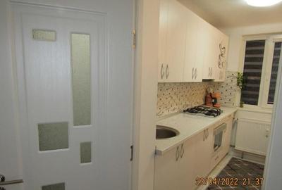 Apartament cu 3 camere semidecomandat în 1 Decembrie 1918 - 3