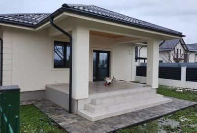 Casă cu 3 camere decomandat cu Teren 106 Mp în Păulești - 3