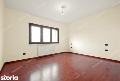 Apartament cu 3 camere decomandat în Micro 21 - 5