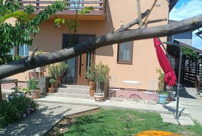 Casă cu 6 camere cu Teren 287 Mp în Joița - 1