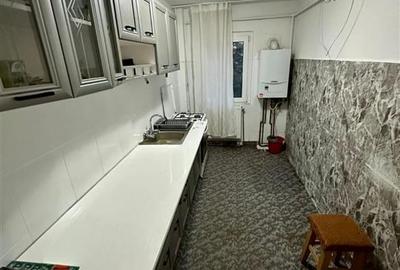 Apartament cu doua camere decomandat - Nicolina - 54mp - 1986 - 5