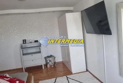 SEBES ! Vanzare Apartament 2 camere decomandat Etaj 2 cu 2 balcoane Central cu priveliste deosebita - 3