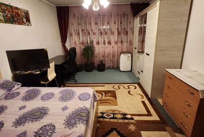 Garsonieră decomandată în Berceni - 2