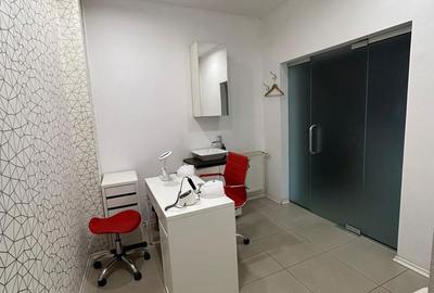 Spațiu comercial, de 16 mp, în Central - 6