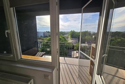 Apartament decomandat în Apărătorii Patriei - 7