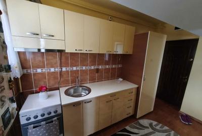 Apartament cu 2 camere decomandat în Central - 3