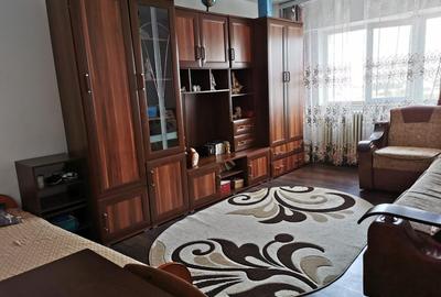 Apartament 4 camere decomandat - 1