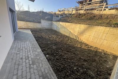 Duplex cu 5 camere cu Canalizare în Florești - 6