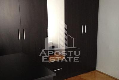 Apartament cu 2 camere, etaj intermediar, zona Dacia - 2