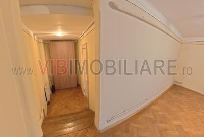 Inchiriere/Vanzare Ultracentral, Apartament Rezidential sau Societate, 3 camere - 8