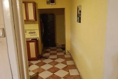 Apartament cu 2 camere semidecomandat în Girocului - 2